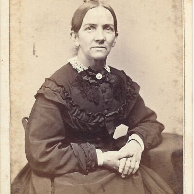 Mrs Jane Bennett