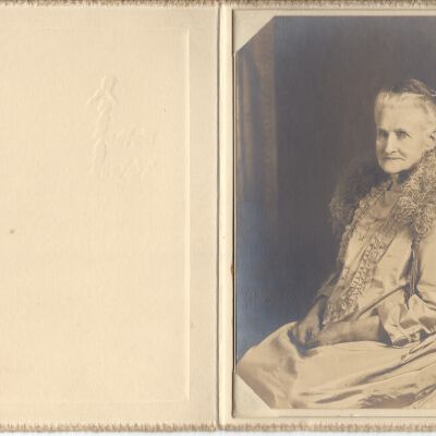 Julia Beach Tuttle