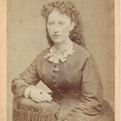 Ella Bennett Sutliff, Carte-de-visite