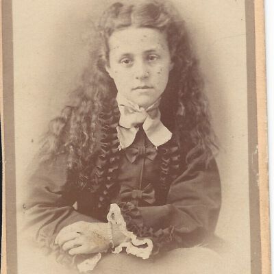 Young Lydia Bostwick Sutliff, Carte-de-visite
