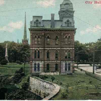 Warren City Hall Postcard