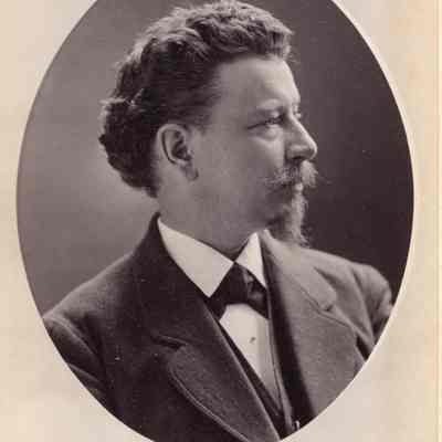Professor Henry Van Ingen: SM.1971.1.142j