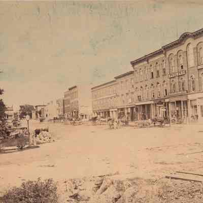 Market St, Warren