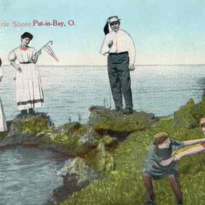 Postcard to Edward S. Brainard from M. Rolo