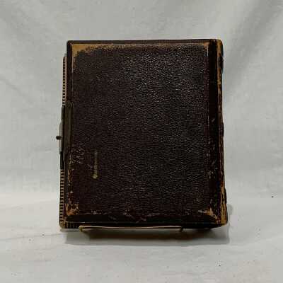 Fic 2015.05-4: Copyright: The Sutliff Museum; Origsize: 6.5 x 3 x 5.25"; Origformat: Artifact; Resolution: 72 dpi