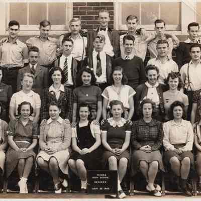 Vienna School Seniors