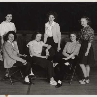 Unknown Girls Group