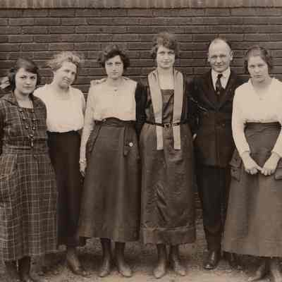 Vienna School Class of 1921