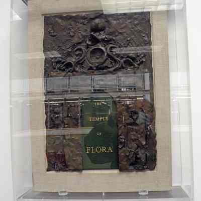 Flora’s Temple Gate