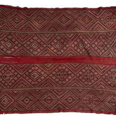 Peruvian Chinchera Wool Mantle