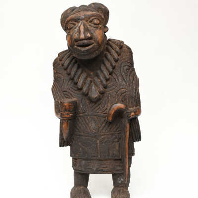 Early 20th-Century Standing Figure of African King from the Kingdom of Bamum, Cameroon