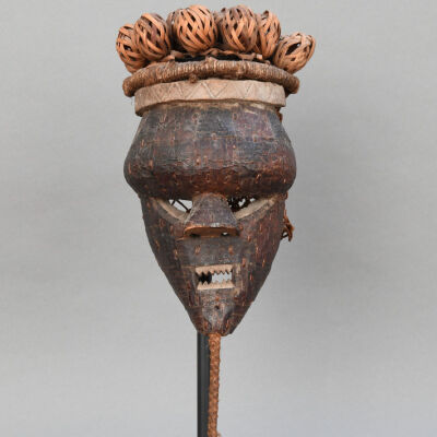 Salampasu Mask