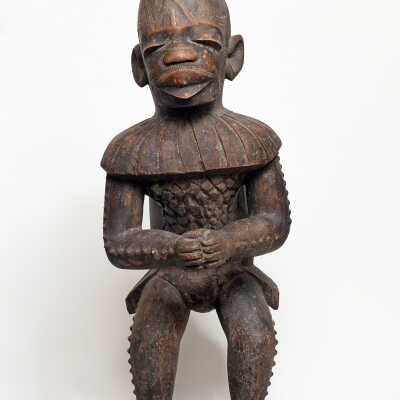20th-Century Crouching Male figure from the Makonde People of Tanzania
