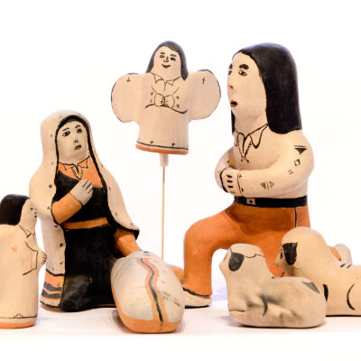 Seven-piece Nativity scene