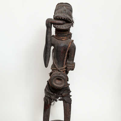 Yombe Nkisi Nkondi from Kongo, Democratic Republic of Congo