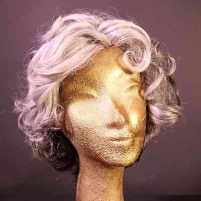 Wig- Curls Bob