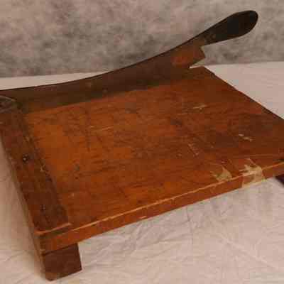 Guillotine