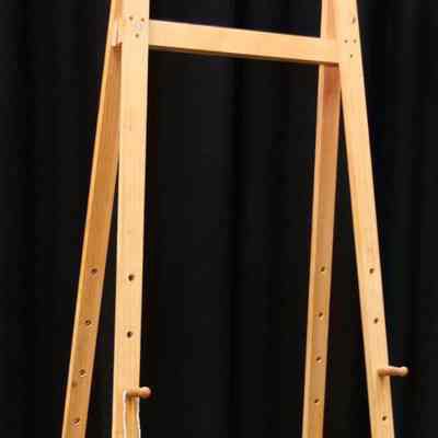 Easels