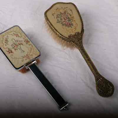 Brushes- Hair