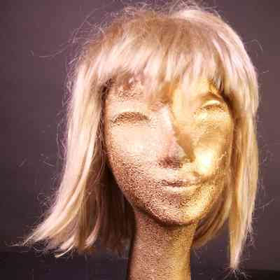 Wig- mid length bob