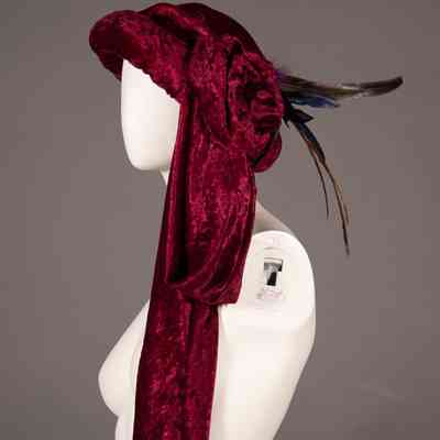 Hat- Medieval