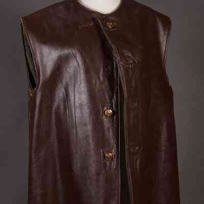 Vest- Leather tunic