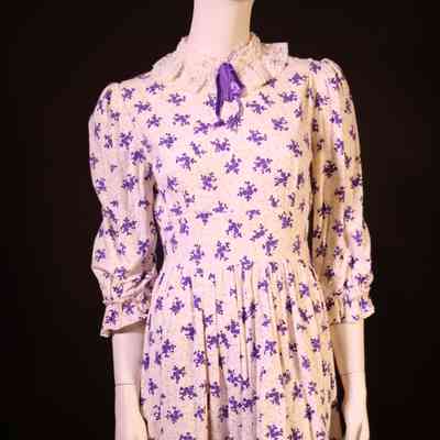 Dress- country farm house