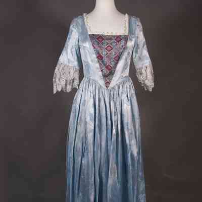 Dress- 1700's