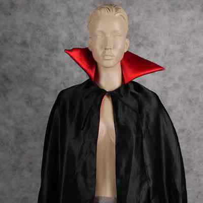 Capes- Collar