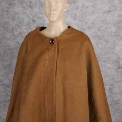 Cape-Short