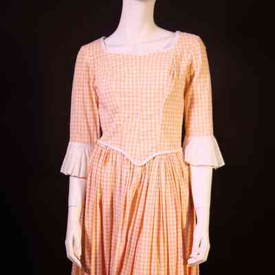 Dress- country farm house