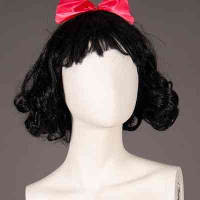 Wig- Ringlets and bow "Snow White"