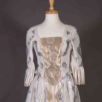 Bodice and skirt- 1700's