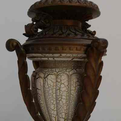 Urn