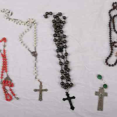 Jewellery- Roseries