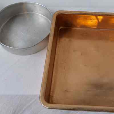 Bakeware- Tins