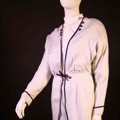 Day wear 1910's