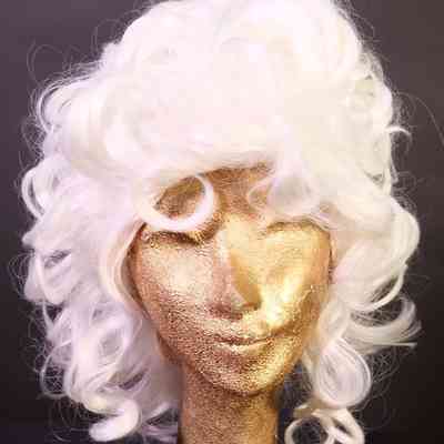 Wig- Pompadour