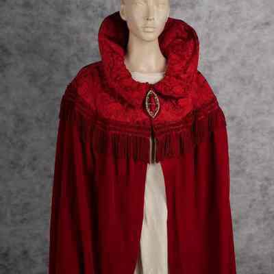 Cloak- Collar