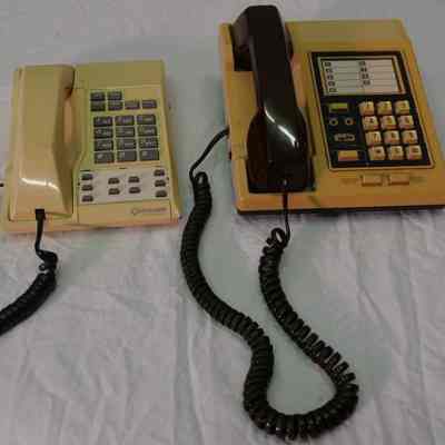 Telephones- Analogue button