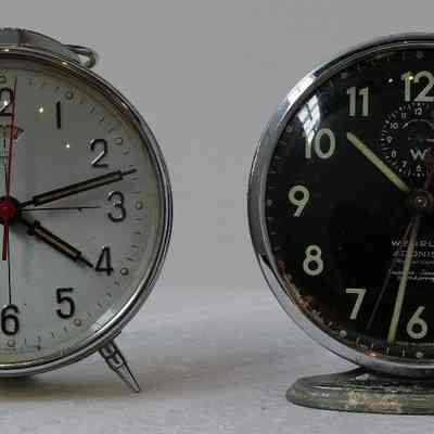 Clocks- Windup Alarm