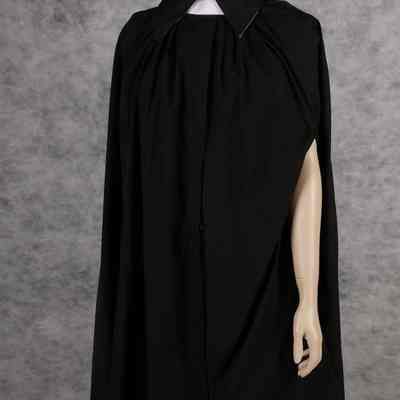 Cape-Dog Collar