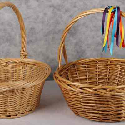 Measurements not including handles- Small 18cm high x 36cm diameter and Large- 18cm high x 41cm high