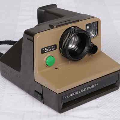Camera- Polaroid