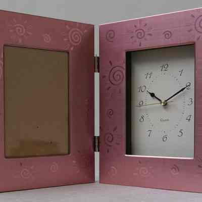 Clock and Photo Frame