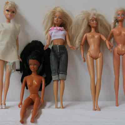 Toys- Dolls