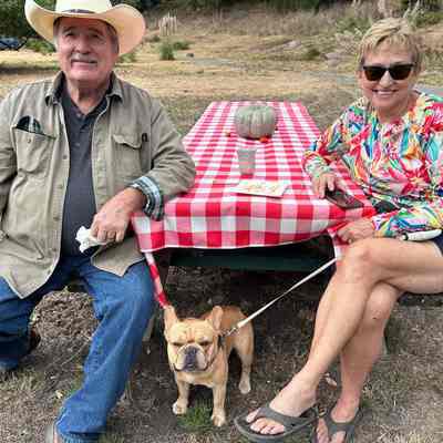 Stinson Beach Community Center celebrates 10 Willow 9/21/24
