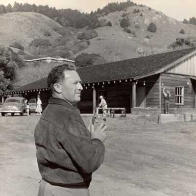 Lester Sadler, Community Center