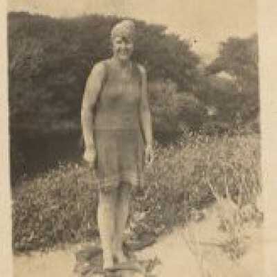Dorothy Mc Alister
