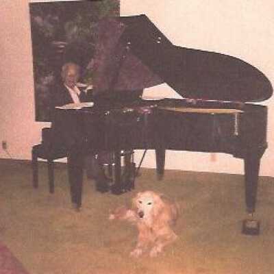 Knox Finley at Piano